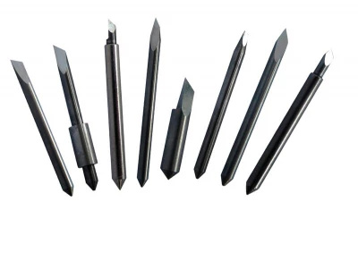 Complete knife package, containing 2 pcs. Standard knives + 2pcs. Detail knives + 2pcs. Sandblasting knives + 2pcs. Reflecting f